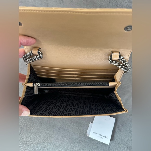 Kurt Geiger London Quilted Chain Wallet Crossbody Nude Beige NWT - Picture 8 of 10